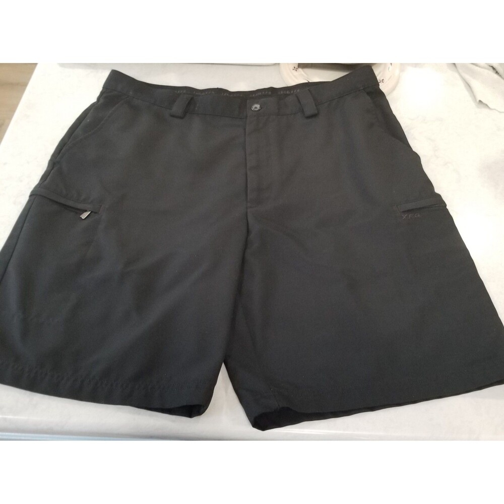 IZOD XFG Golf Shorts Men Size 36 Black RN 36543